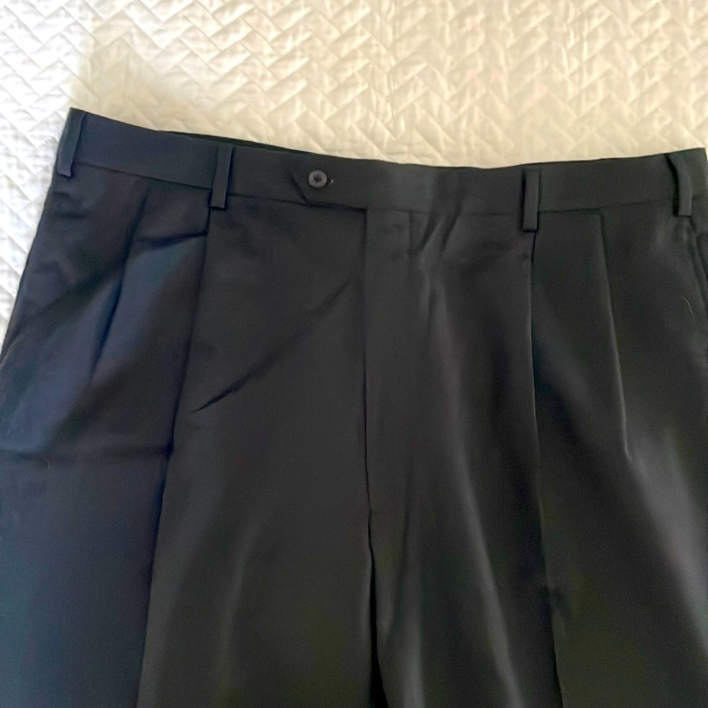 Mens Lightweight Black Dress pants 41L